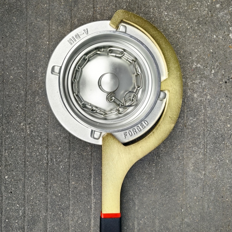 不锈钢吸水管扳手